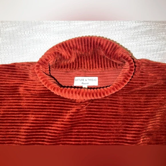 Madewell Texture & Thread Rust Corduroy Mock Neck Top Size S - Picture 4 of 8